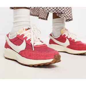 Nike Women's Pink Waffle Debut Vintage Shoes